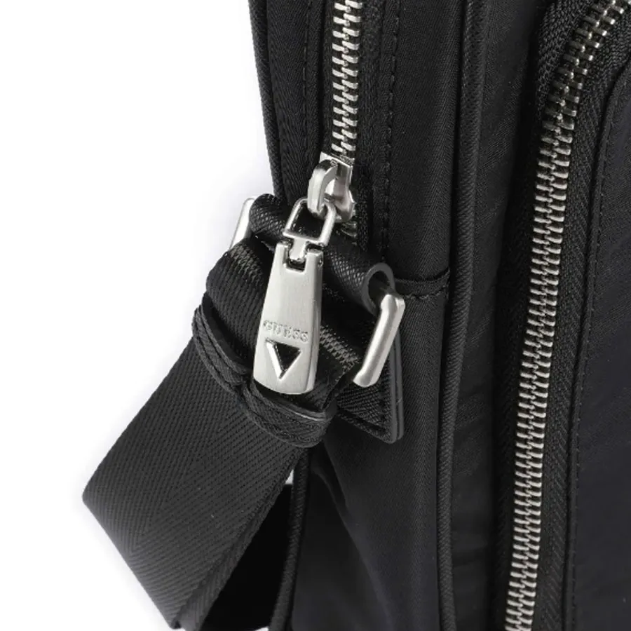 GUESS - Ανδρικό τσαντάκι MILANO HMMINYP5260-BLA