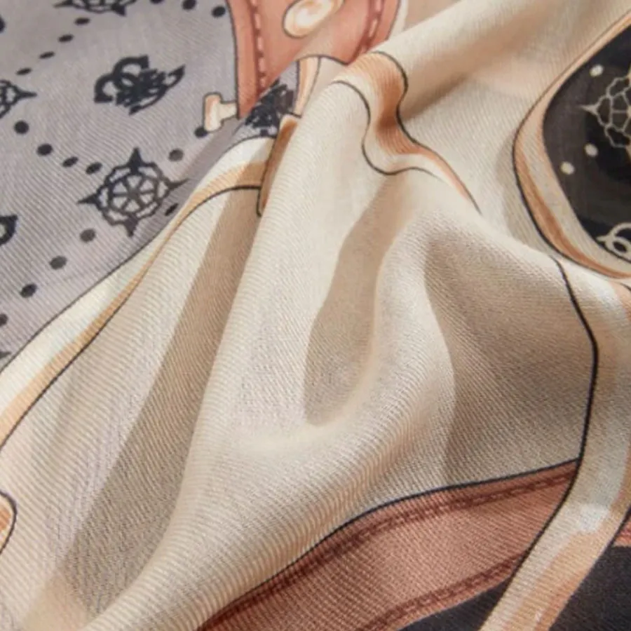 GUESS - Γυναικείο φουλάρι AW5452MOD03-ESL Multi