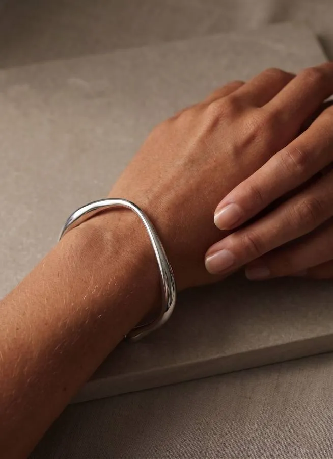 ALMYNOMA - Βραχιόλι cuff από ατσάλι Callista Silver Cuff